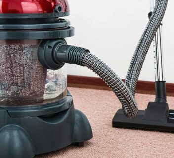 Commercial Vacuum Cleaners